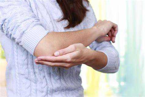Dirsekten bileğe ağrı: Nedenleri ve tedavisi